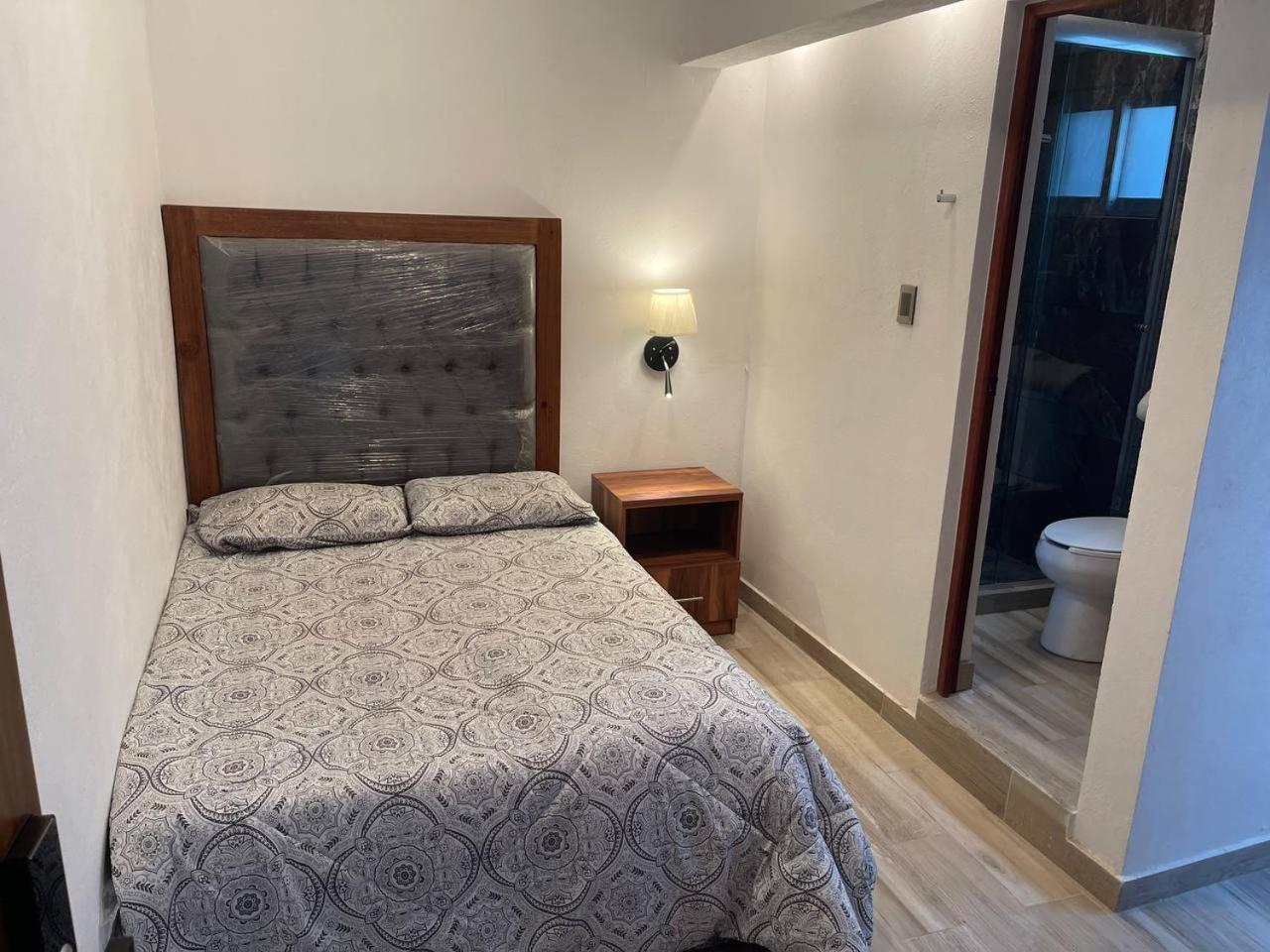 Suites C O V A D O N G A Mexikóváros Szoba fotó